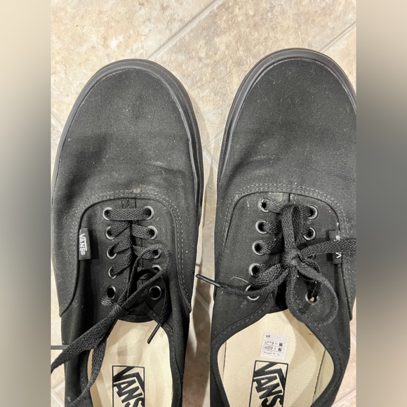 Men’s Vans shoes 11.5 black - Picture 3 of 9